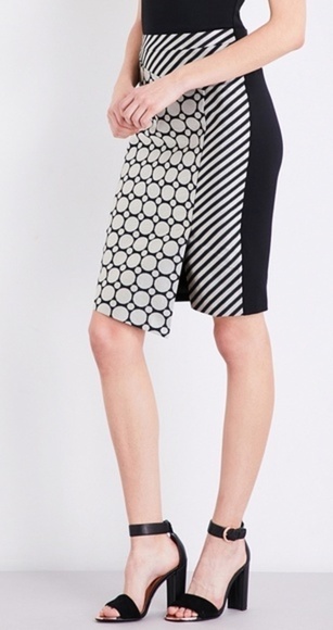 Ted Baket Pensa Asymmetric Woven Pencil‎ Skirt - Picture 3 of 4